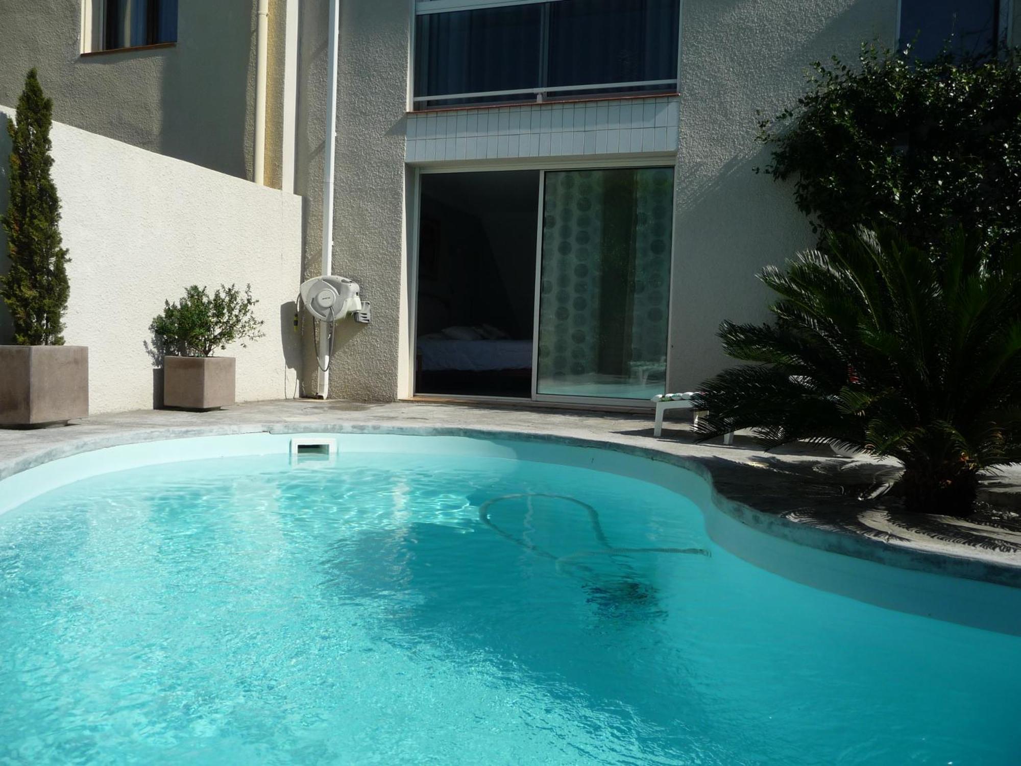 Tres Bel Appartement Perpignan Exteriör bild